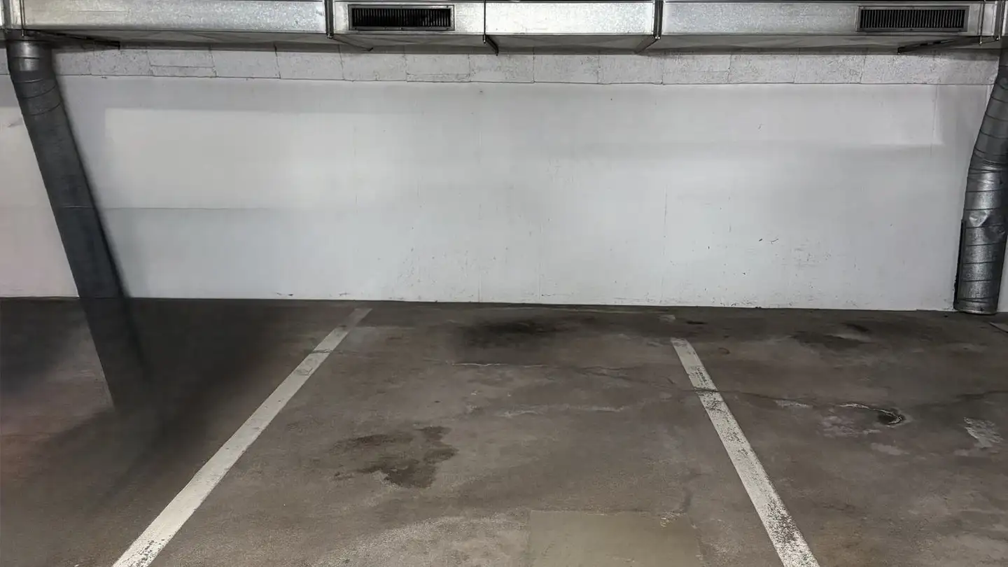 Tiefgaragenstellplatz mieten - Zentralstrasse 52a, 5610 Wohlen AG
