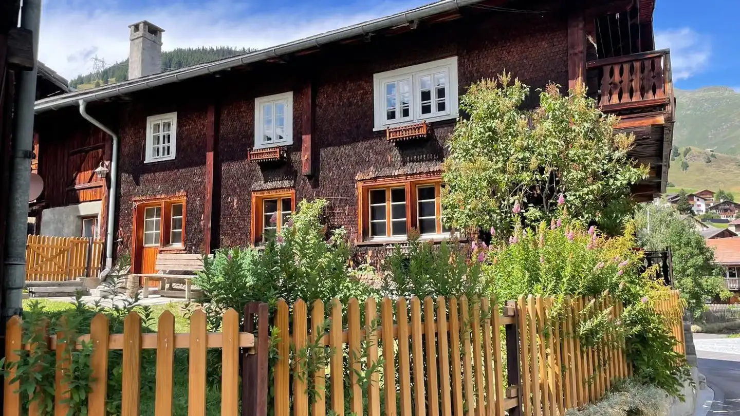 Doppelhaushälfte mieten - Via Milar 6, 7189 Rueras