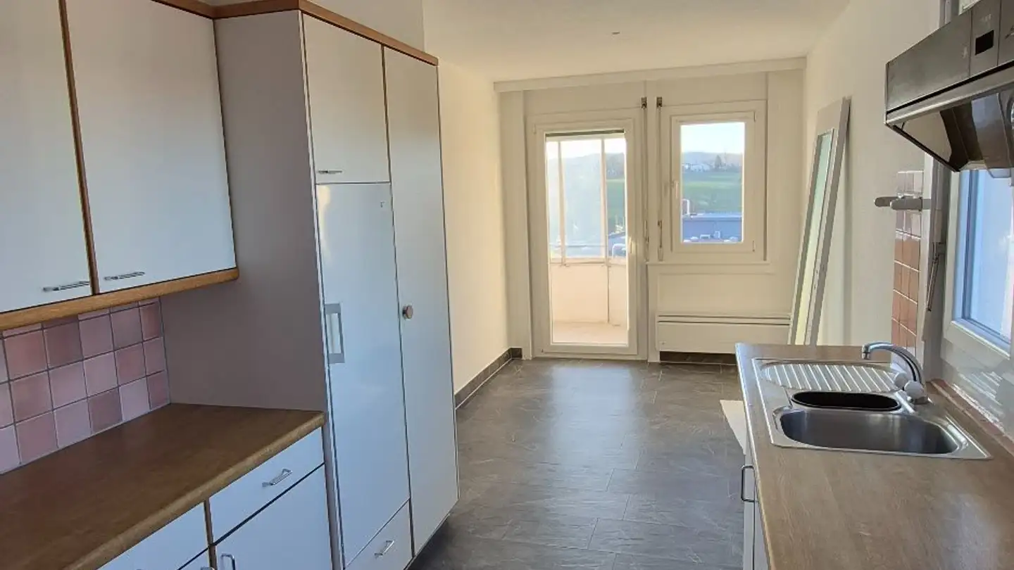 Apartment for rent - Rue Pierre De Savoie 42, 1680 Romont FR - Photo 4