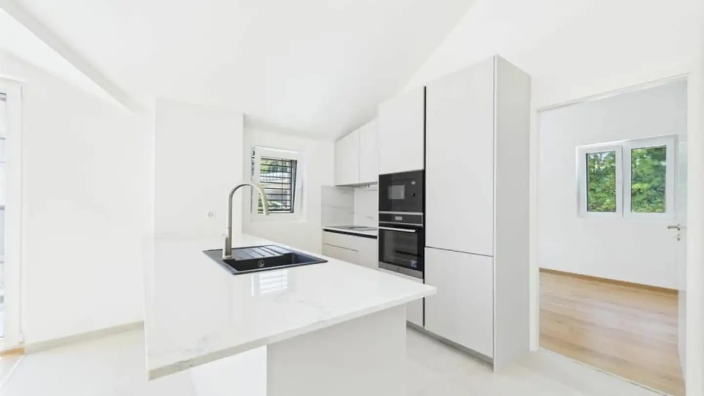 Apartment for sale - 1426 Concise - Photo 4