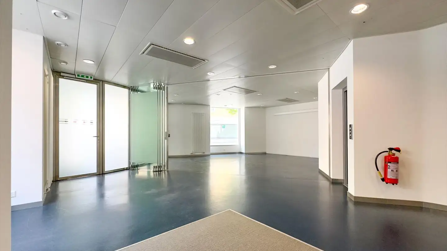 Commercial for rent - Avenue De La Gare 8, 1870 Monthey