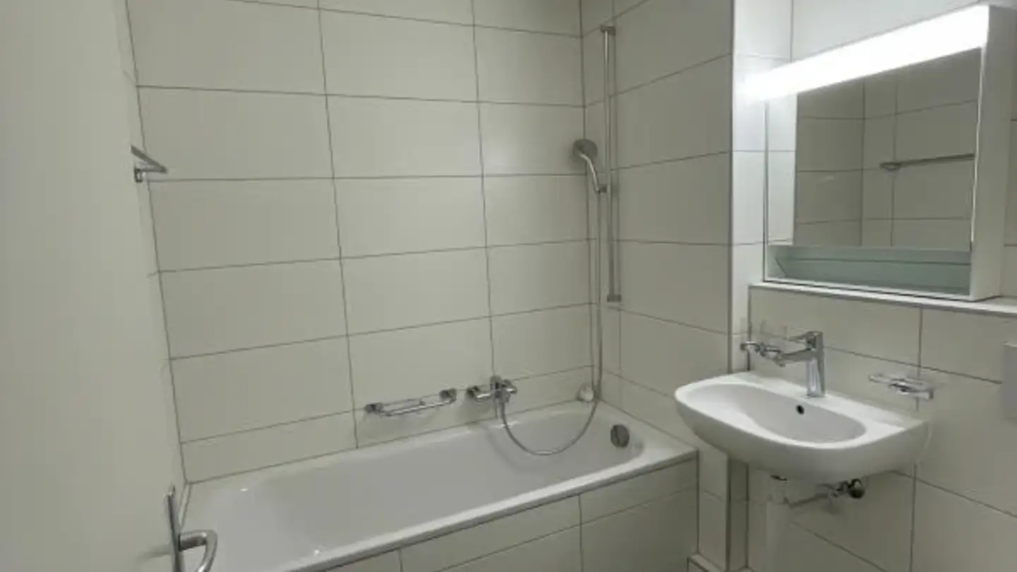 Appartamento in affitto - Avenue Kiener 69, 1400 Yverdon-les-Bains - Foto 3