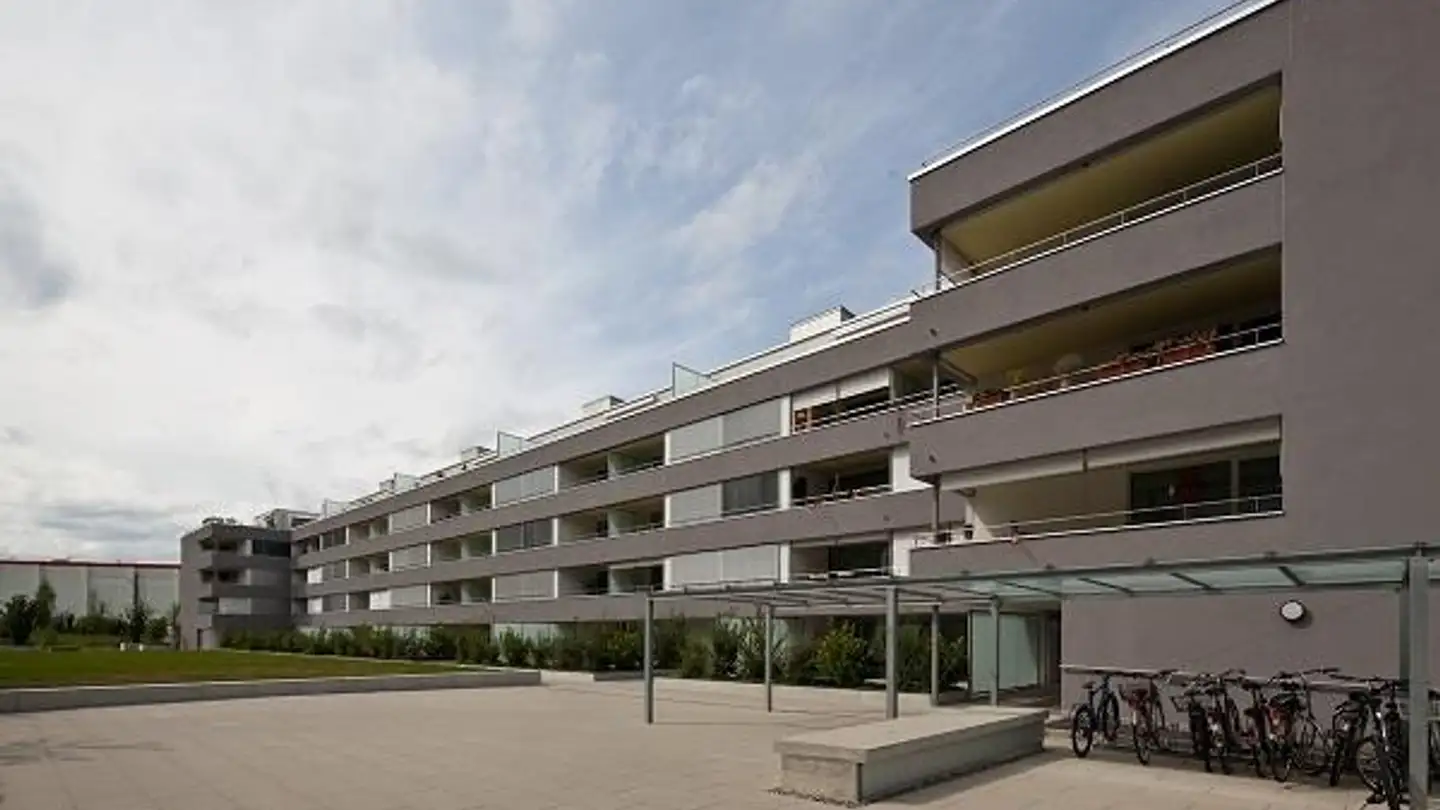 Underground parking space for rent - Hüsliackerstrasse 1, 3018 Bern