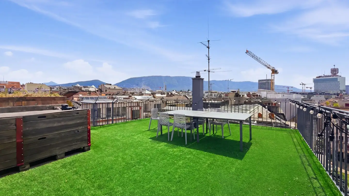 Appartement en terrasse à louer - Rue Des Bains 44, 1205 Genève