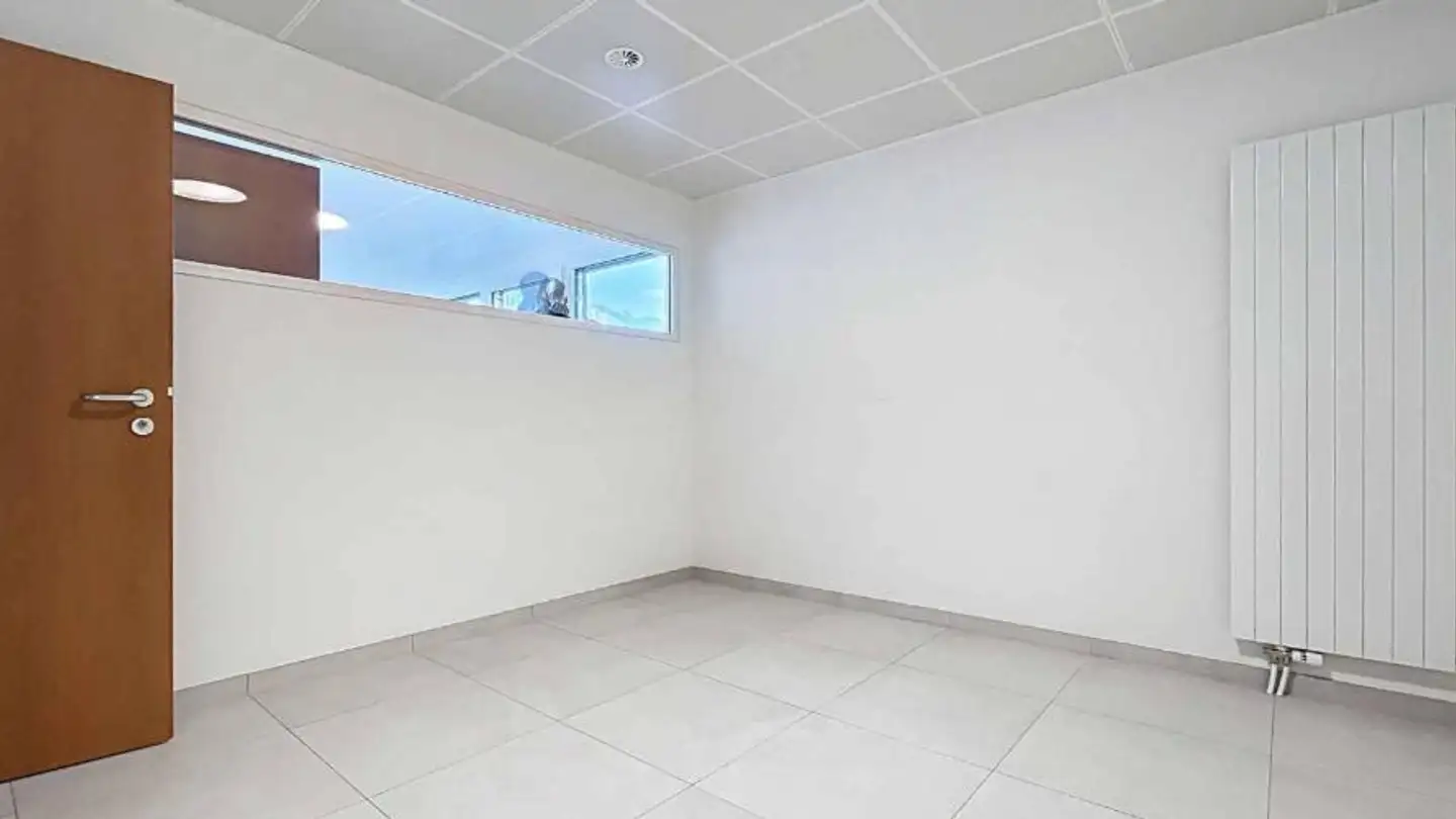 Bürofläche mieten - Route Du Simplon 21, 1845 Noville - Foto 2