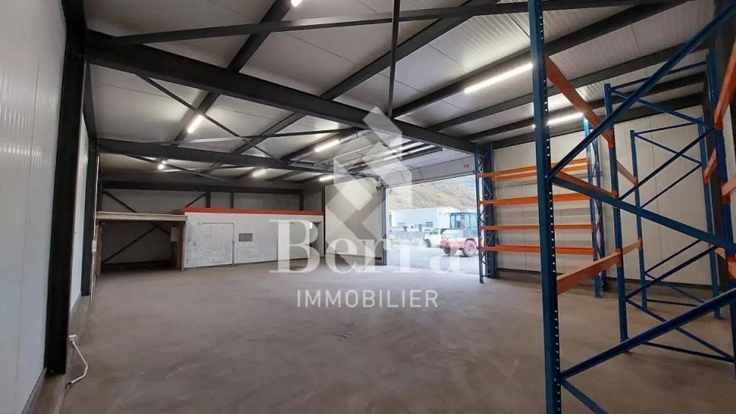 Commerciale in vendita - 1907 Saxon