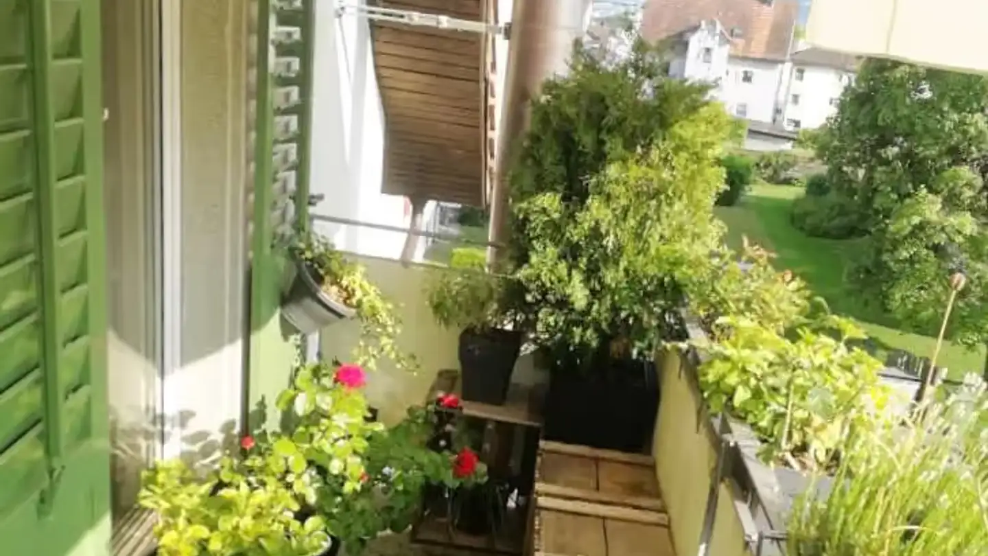 Dachgeschosswohnung mieten - Etzelstrasse 12, 8640 Rapperswil SG