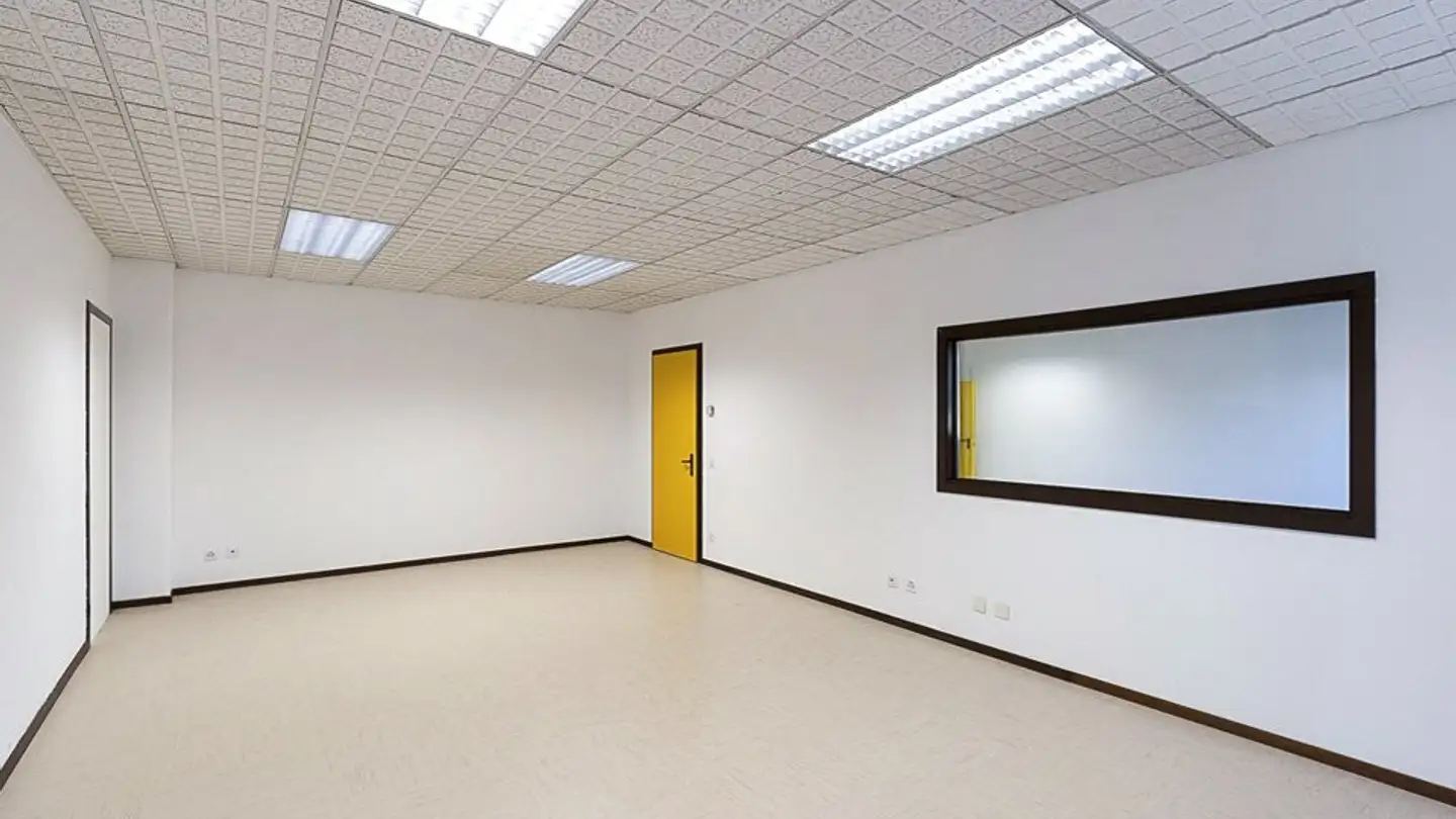 Office space for rent - Via Industria 3, 6814 Lamone - Photo 4