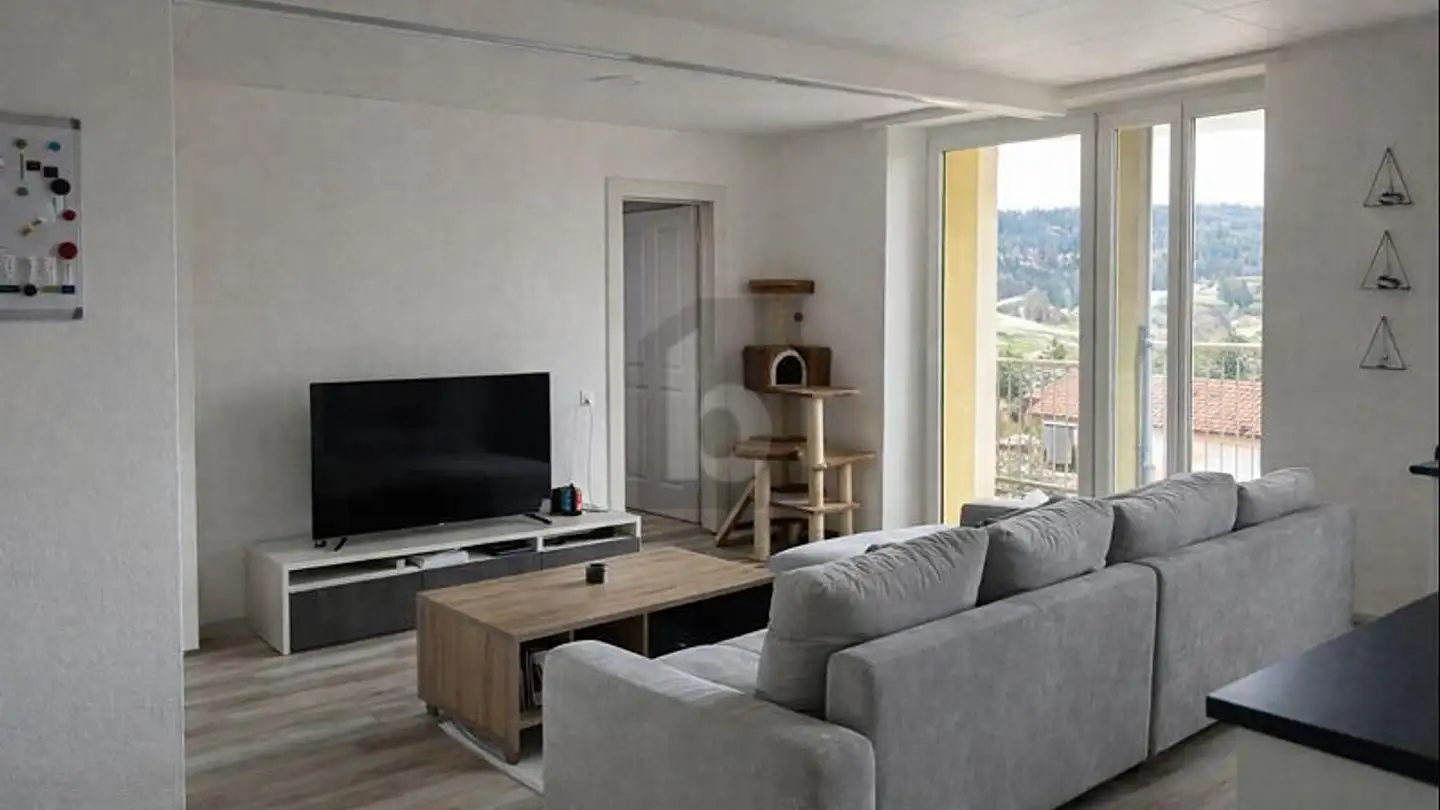 Wohnung mieten - 2720 Tramelan - Foto 2