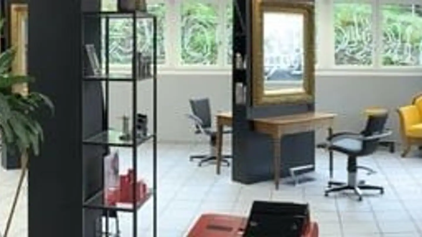 Commercial for rent - Stanserstrasse 2, 6372 Ennetmoos - Photo 3