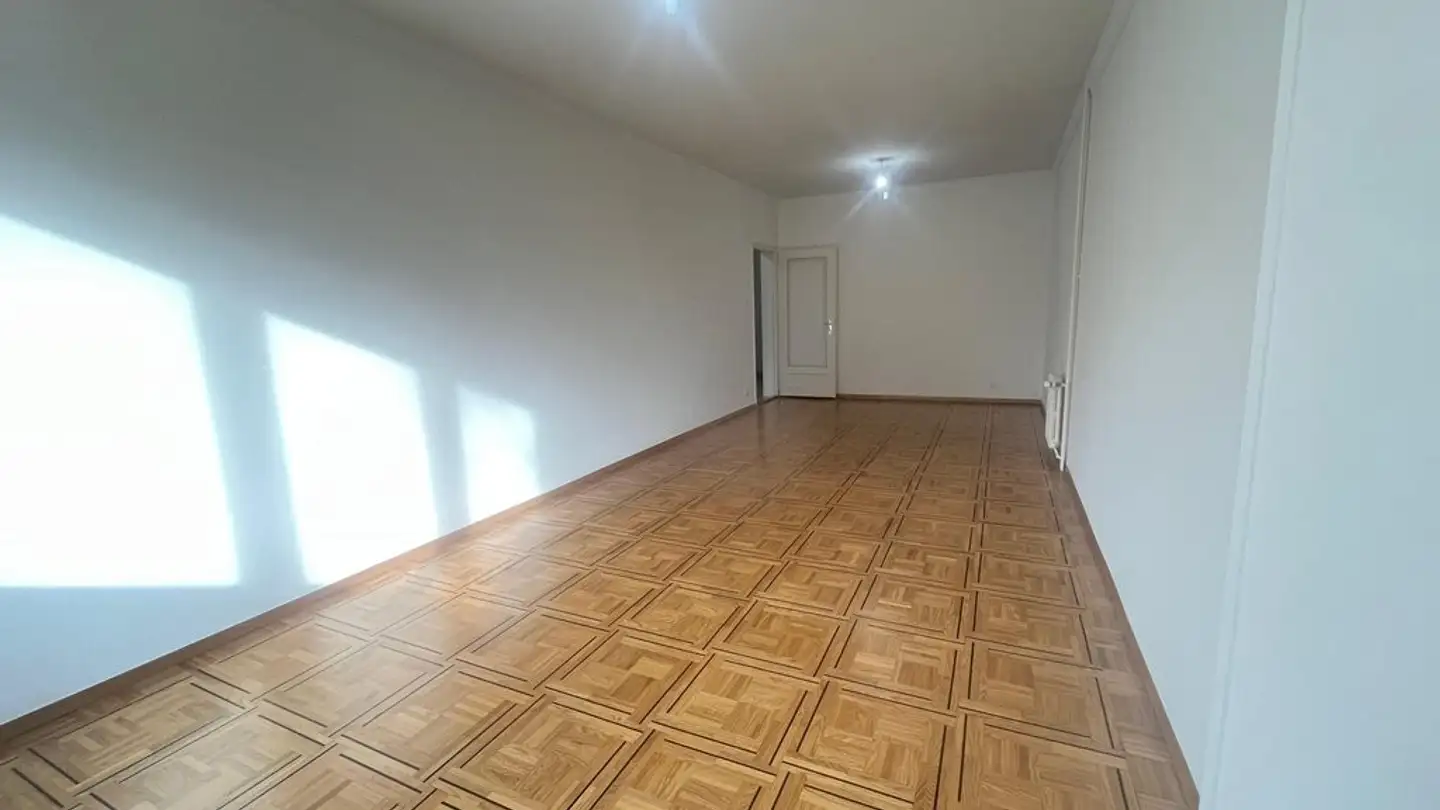 Apartment for rent - Rue Du Bugnon 22, 1005 Lausanne - Photo 2