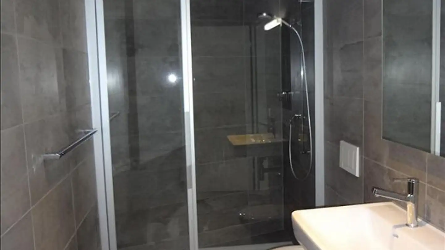 Apartment for rent - Gewerbestrasse 6, 3600 Thun - Photo 4