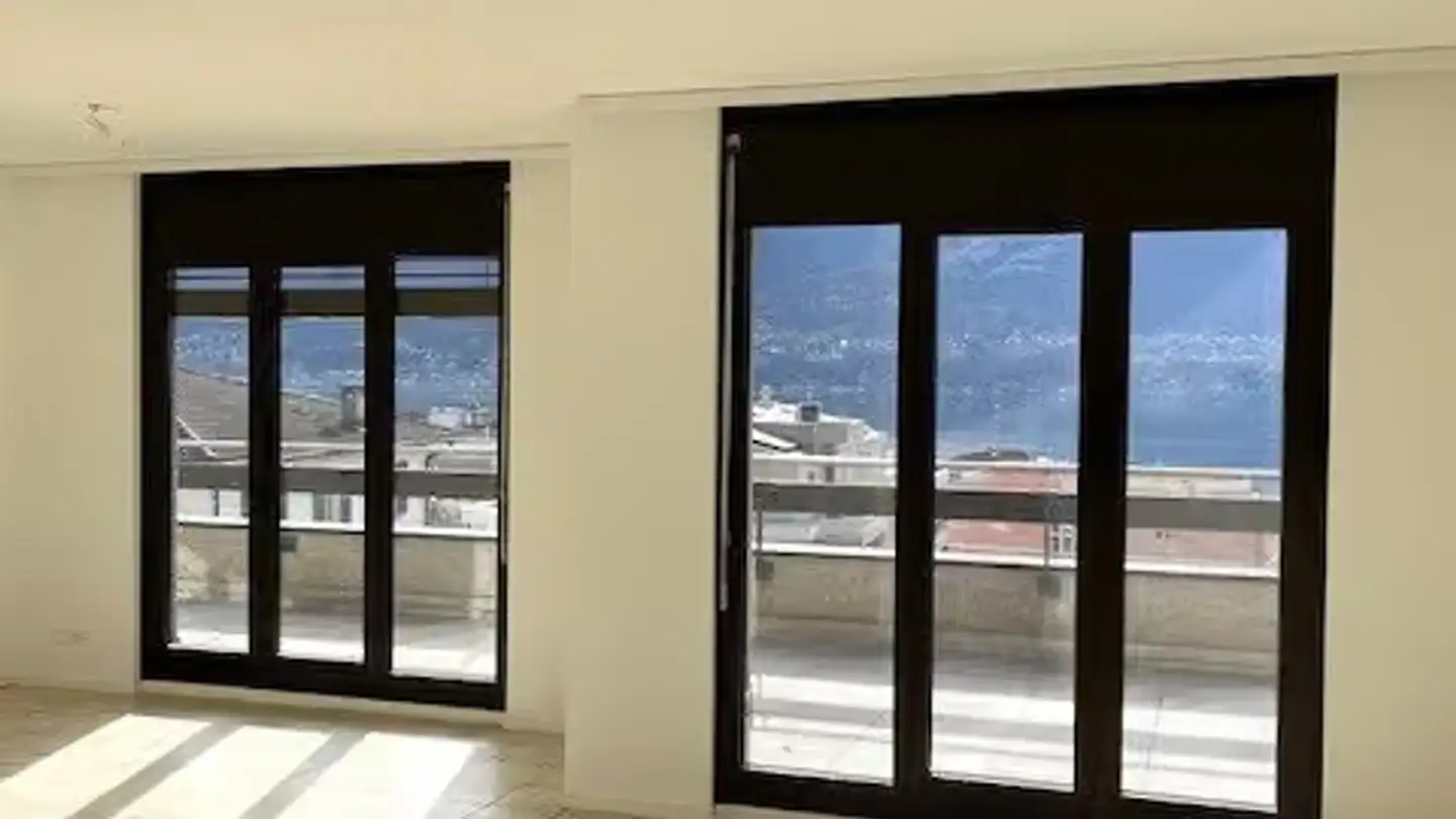 Apartment for rent - Via San Gottardo 41, 6600 Muralto - Photo 2