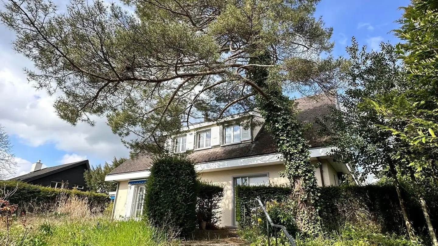 Villa in affitto - Hohestrasse 244, 4104 Oberwil BL