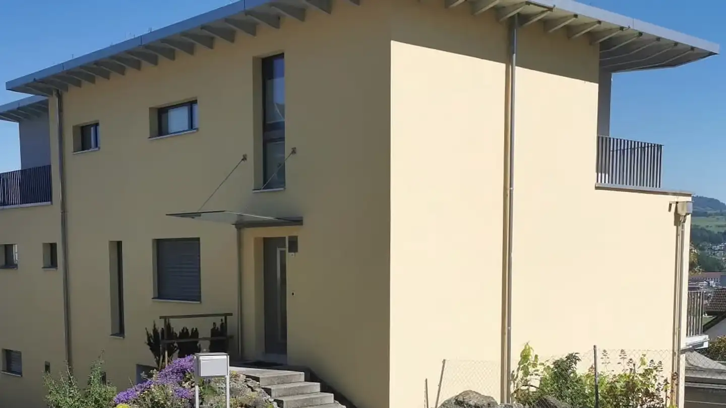 Penthouse for rent - Früebergstrasse 24, 6340 Baar - Photo 2