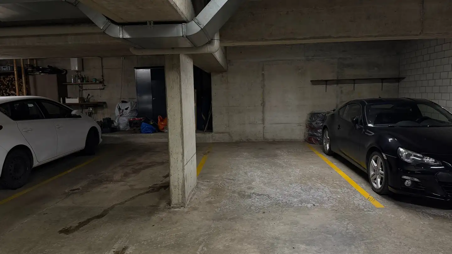 Place de parking couverte à louer - Rue Euchette 2a, 2605 Sonceboz-Sombeval