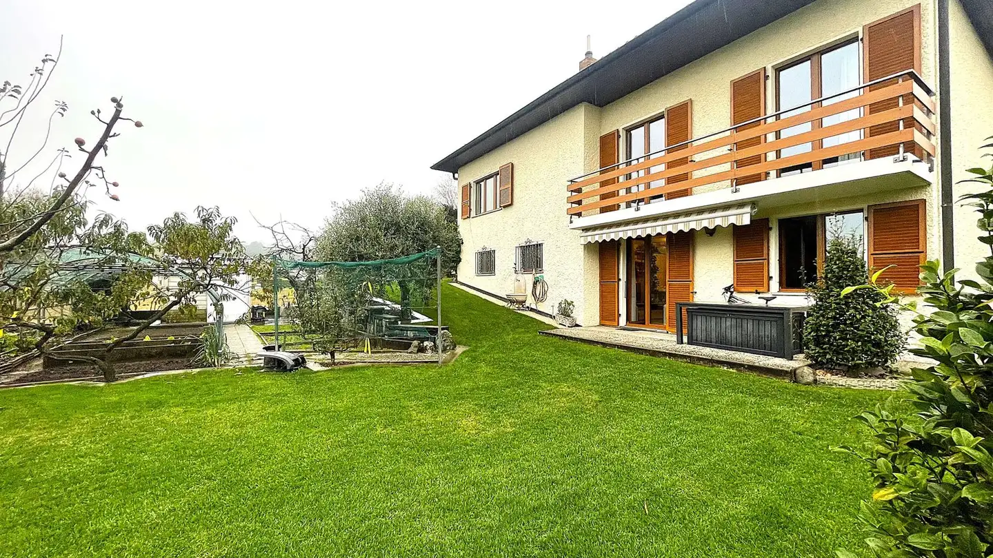 Wohnung mieten - 6855 Stabio