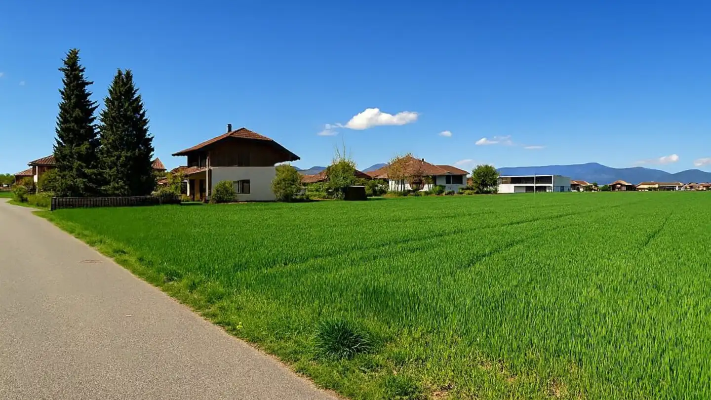 Constructible plot for sale - 3375 Inkwil