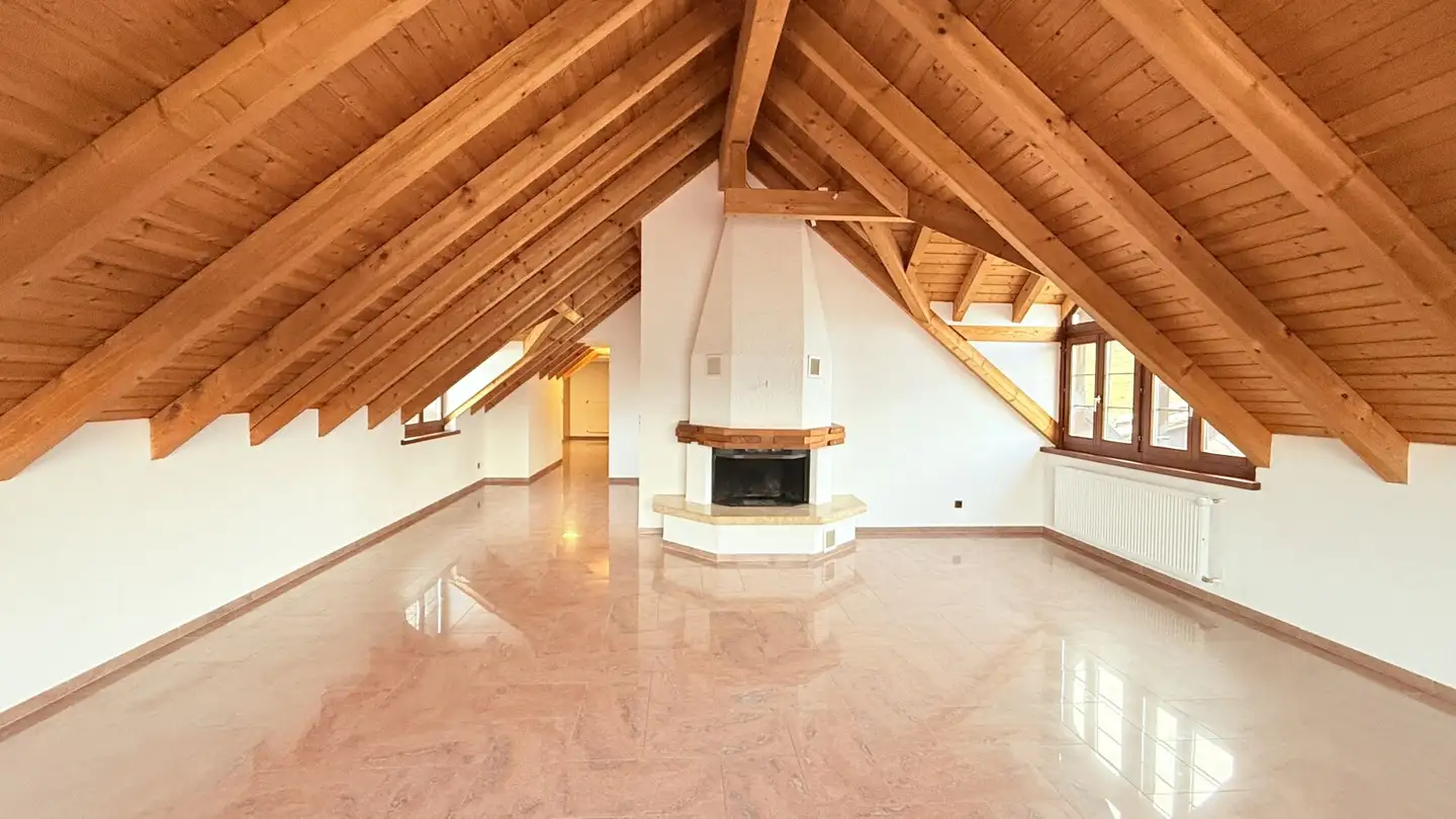 Dachgeschosswohnung mieten - Zürcherstrasse 48, 8245 Feuerthalen - Foto 4