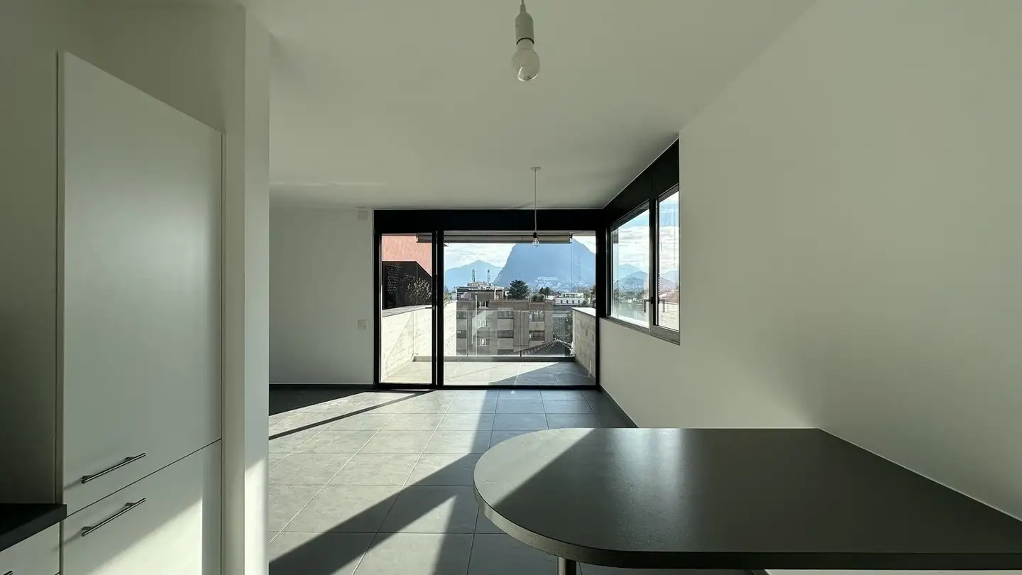 Appartement à louer - Via Giacomo e Filippo Ciani, 6900 Lugano - Photo 4