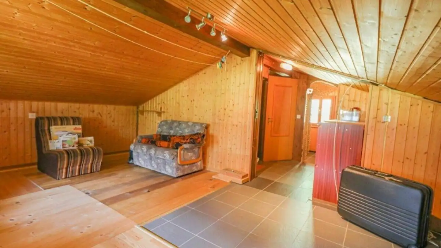 Wohnung mieten - Dorfstrasse, 3773 Matten (St. Stephan) - Foto 4