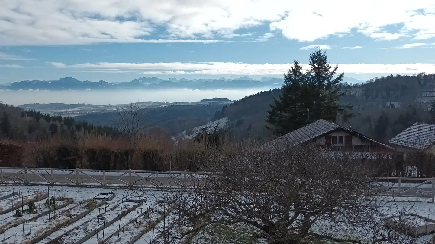 Single house for sale - Route De St-George, 1188 Gimel - Photo 3