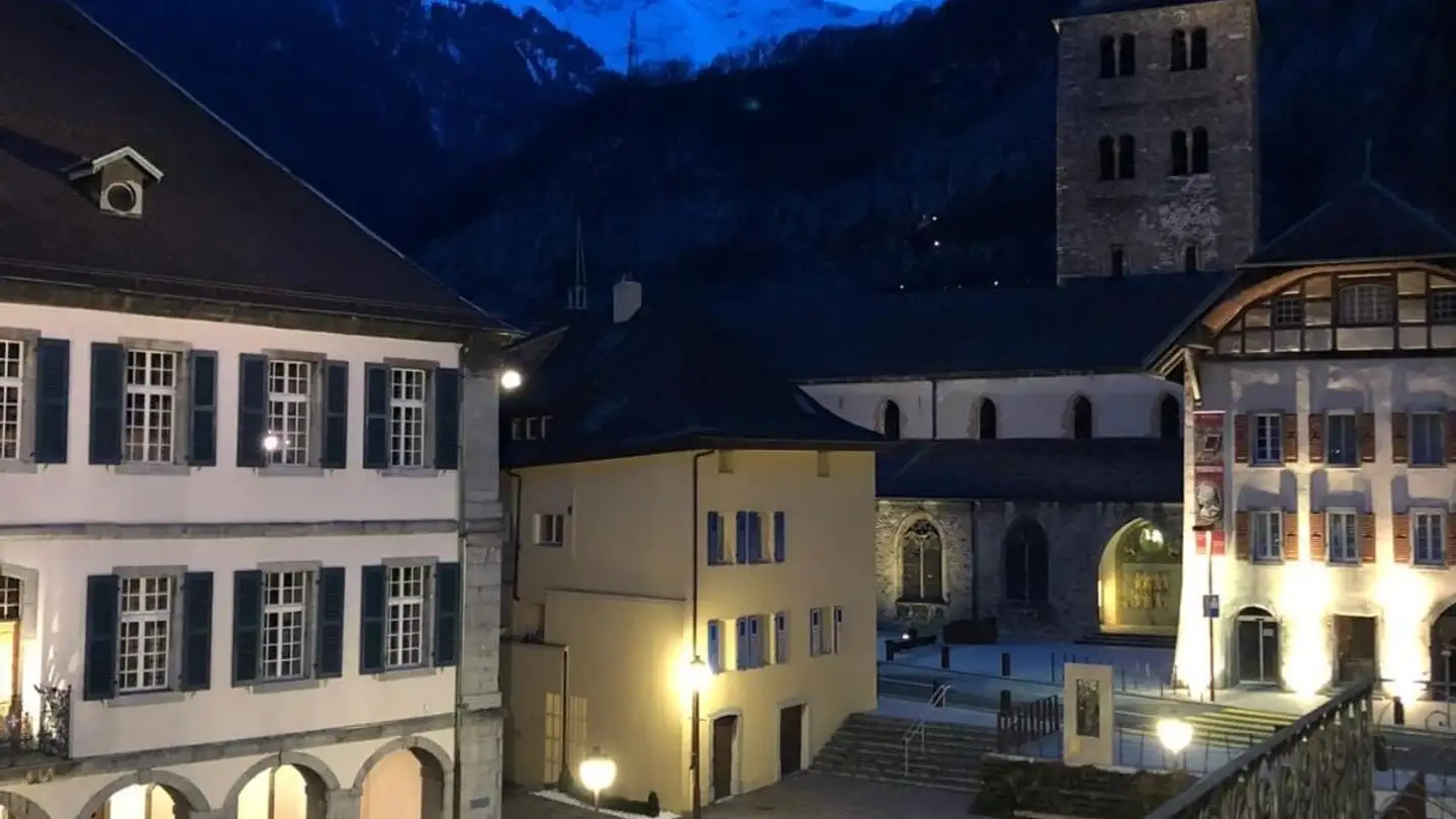 Dachgeschosswohnung mieten - Grand-Rue 81, 1890 St-Maurice - Foto 2