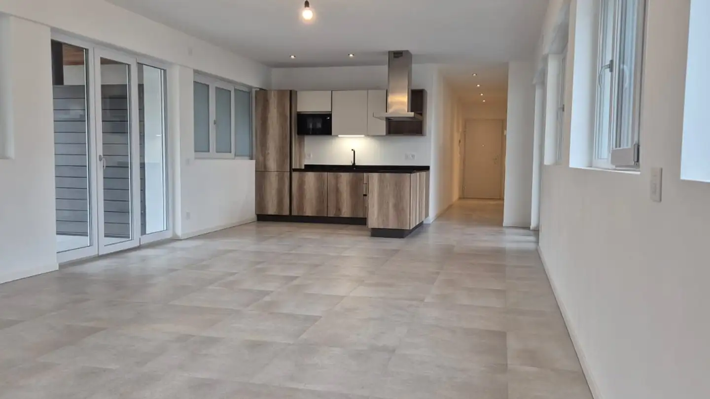 Appartement à louer - Rue De La Gare 3, 2613 Villeret - Photo 2