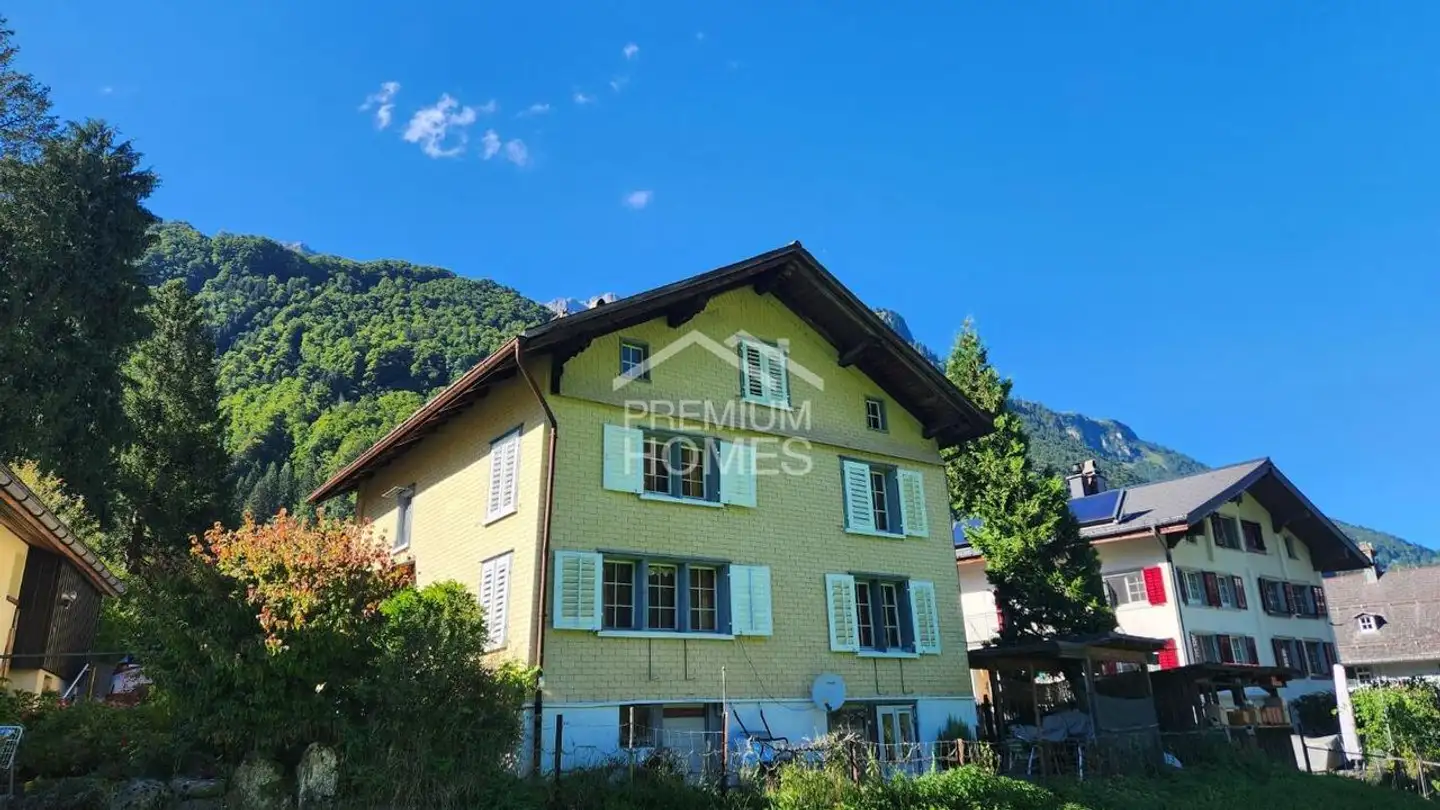 Höhlenhaus kaufen - 8750 Glarus