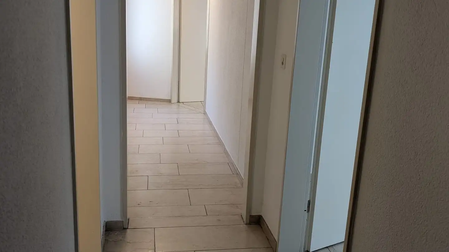 Apartment for rent - Blauenstrasse 28, 4153 Reinach BL - Photo 2