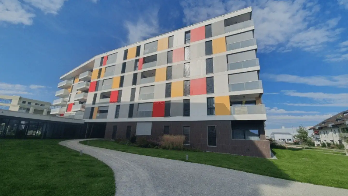 Appartement à louer - Rue De Vevey 250, 1630 Bulle - Photo 2