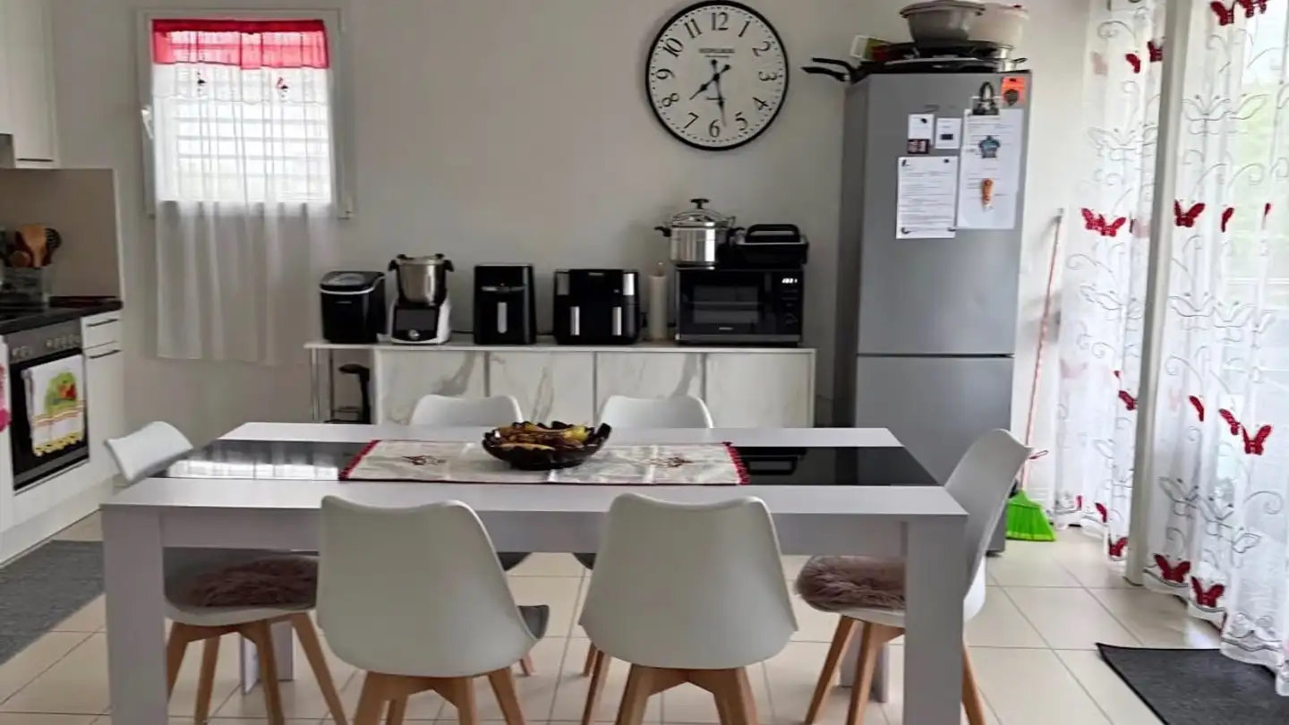 Appartement à louer - La Cua 5, 1563 Dompierre FR