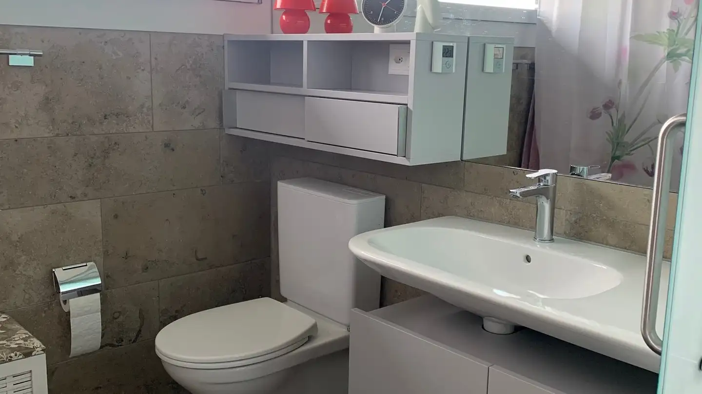 Apartment for rent - Im Gütsch 10, 8122 Binz - Photo 4