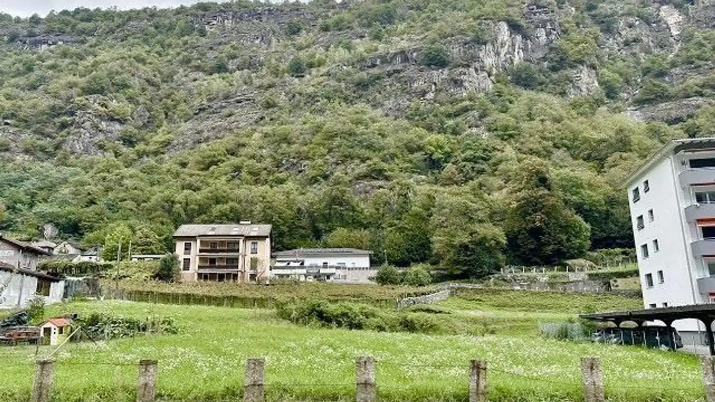 Constructible plot for sale - 6745 Giornico