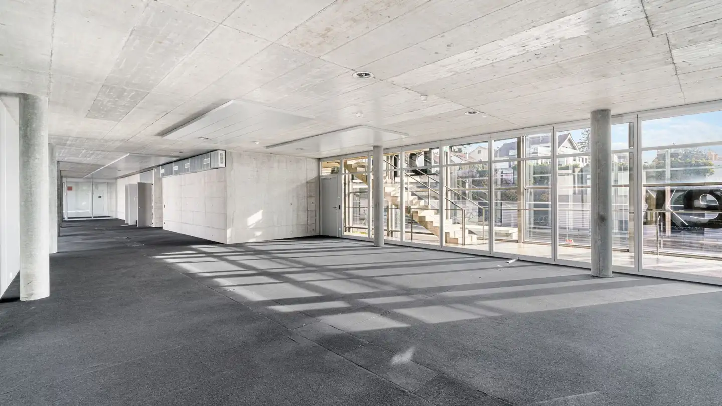 Mischgenutztes Gebäude mieten - Haldenstrasse 23, 8306 Brüttisellen - Foto 3