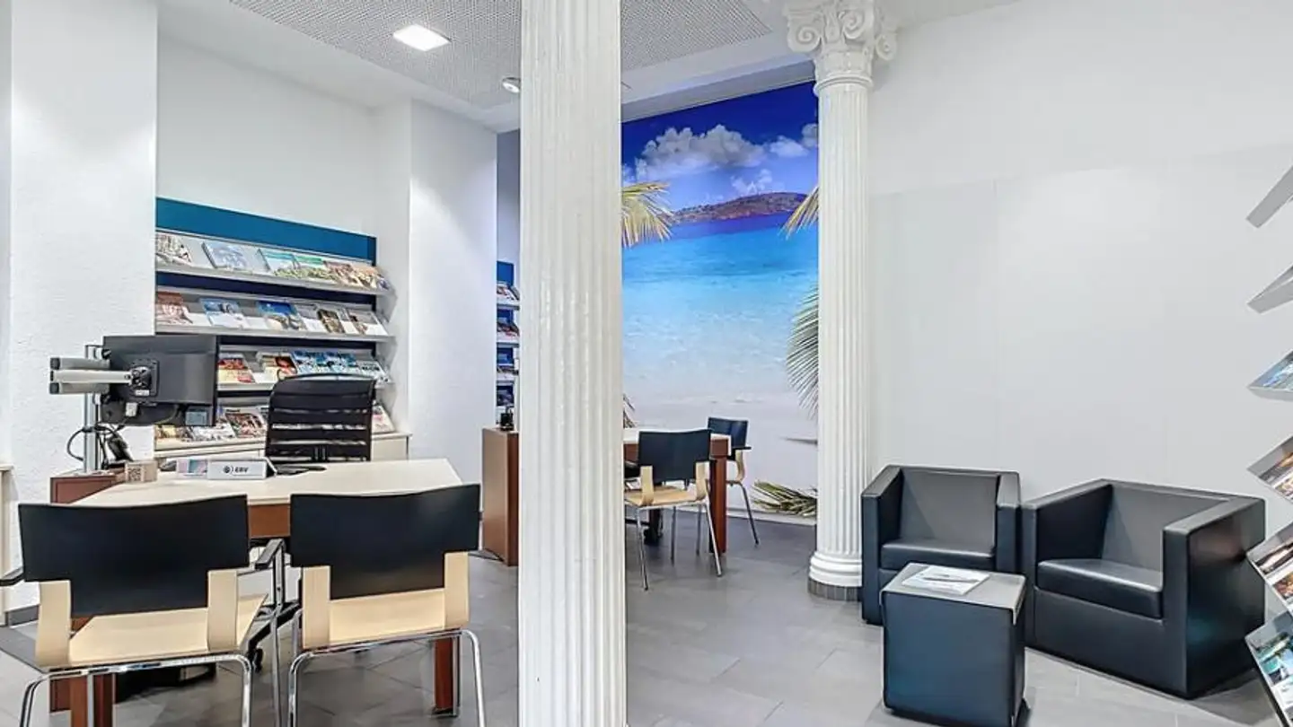 Commerciale in affitto - Avenue Léopold-Robert 57, 2300 La Chaux-de-Fonds - Foto 2
