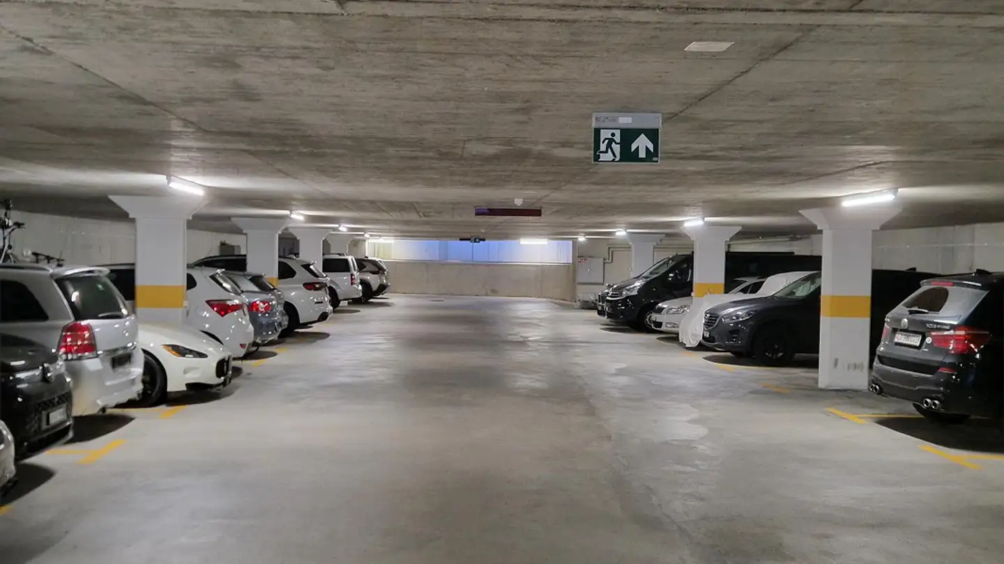 Underground parking space for rent - Sonnenstrasse 2, 6014 Luzern - Photo 2