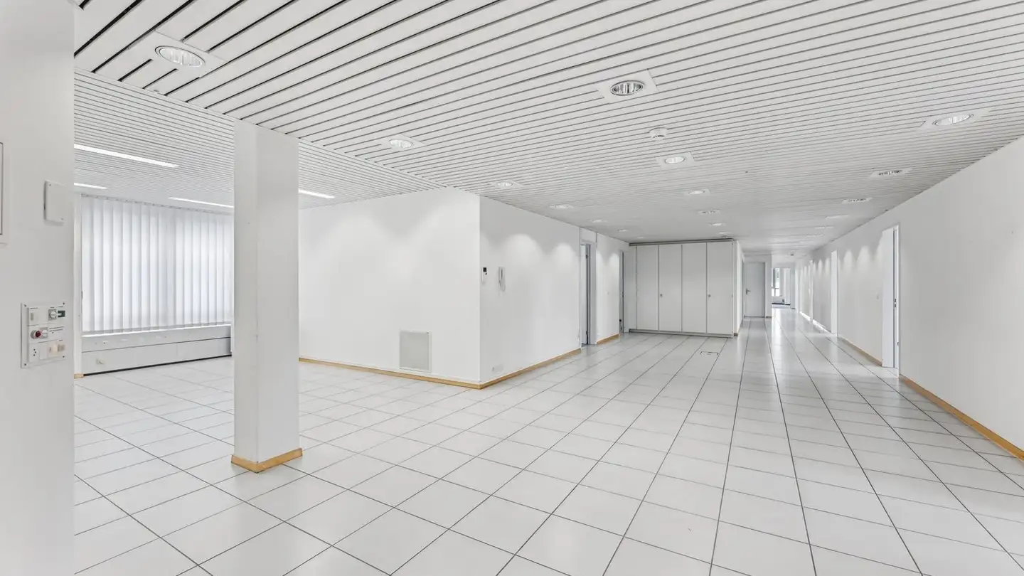 Bürofläche mieten - Gewerbestrasse 11, 6330 Cham - Foto 3