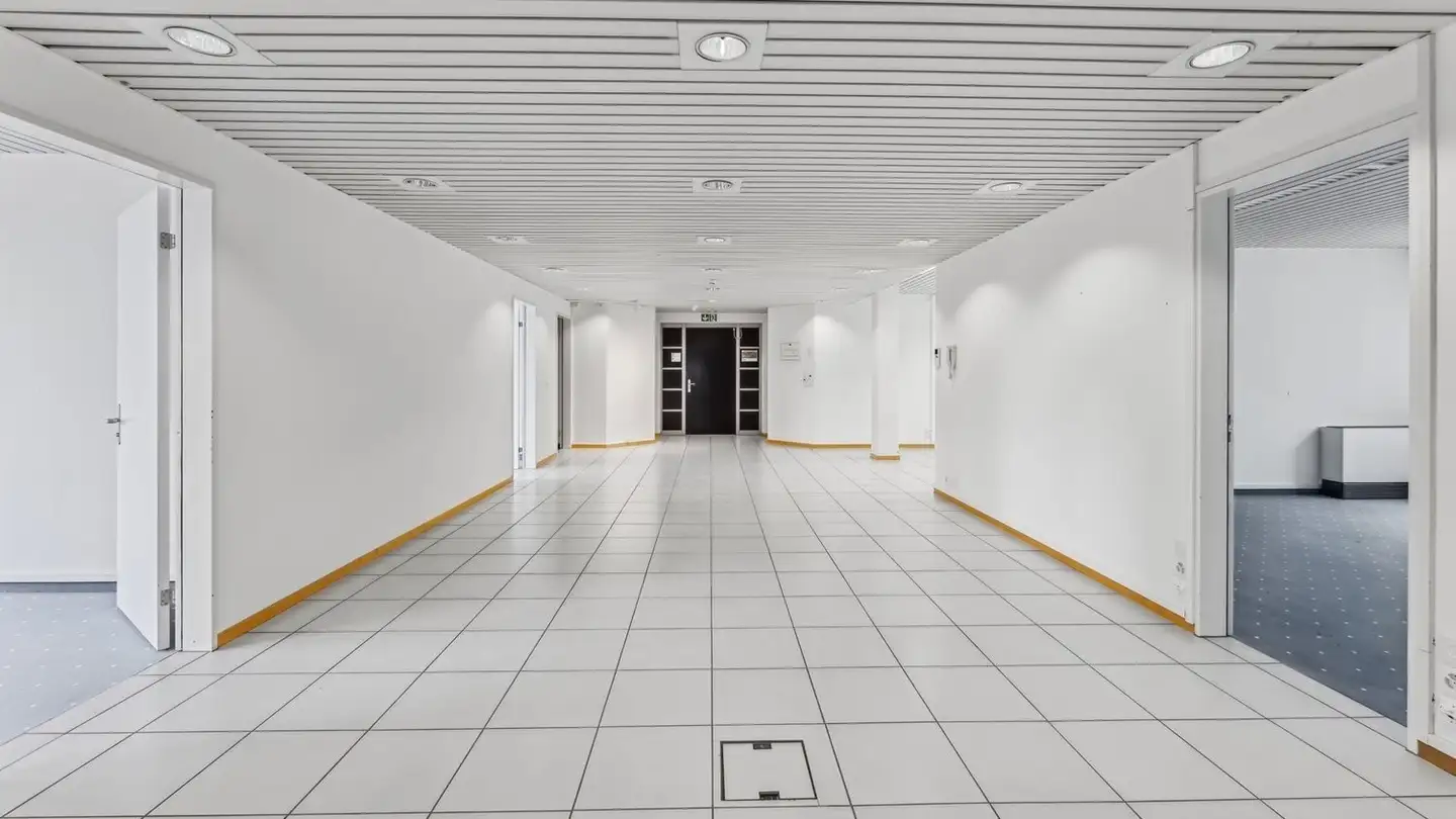 Bürofläche mieten - Gewerbestrasse 11, 6330 Cham - Foto 4