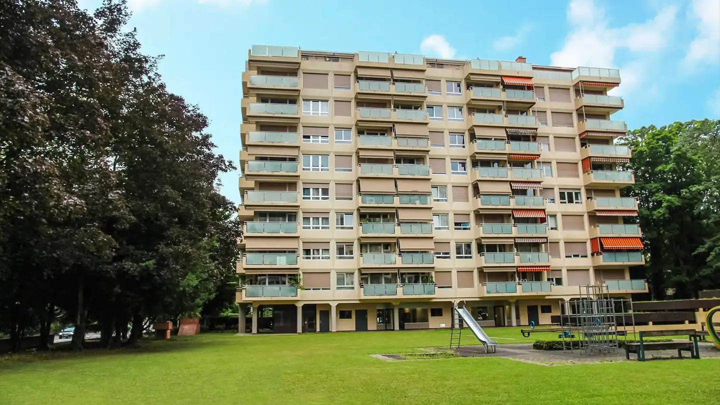 Double garage for rent - Rue Le-Corbusier 7, 1208 Genève