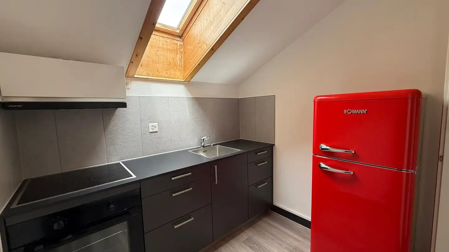 Dachgeschosswohnung mieten - Steinhofstrasse 63, 3400 Burgdorf - Foto 2