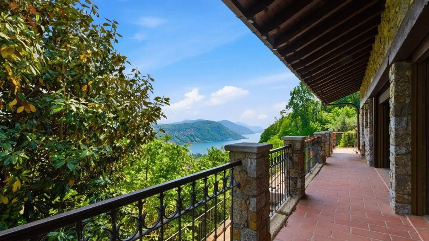 Villa for sale - 6992 Cimo - Photo 2