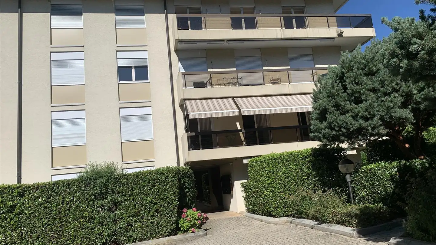 Parcheggio esterno in affitto - Rue Du Centre 74, 1025 St-Sulpice VD - Foto 3