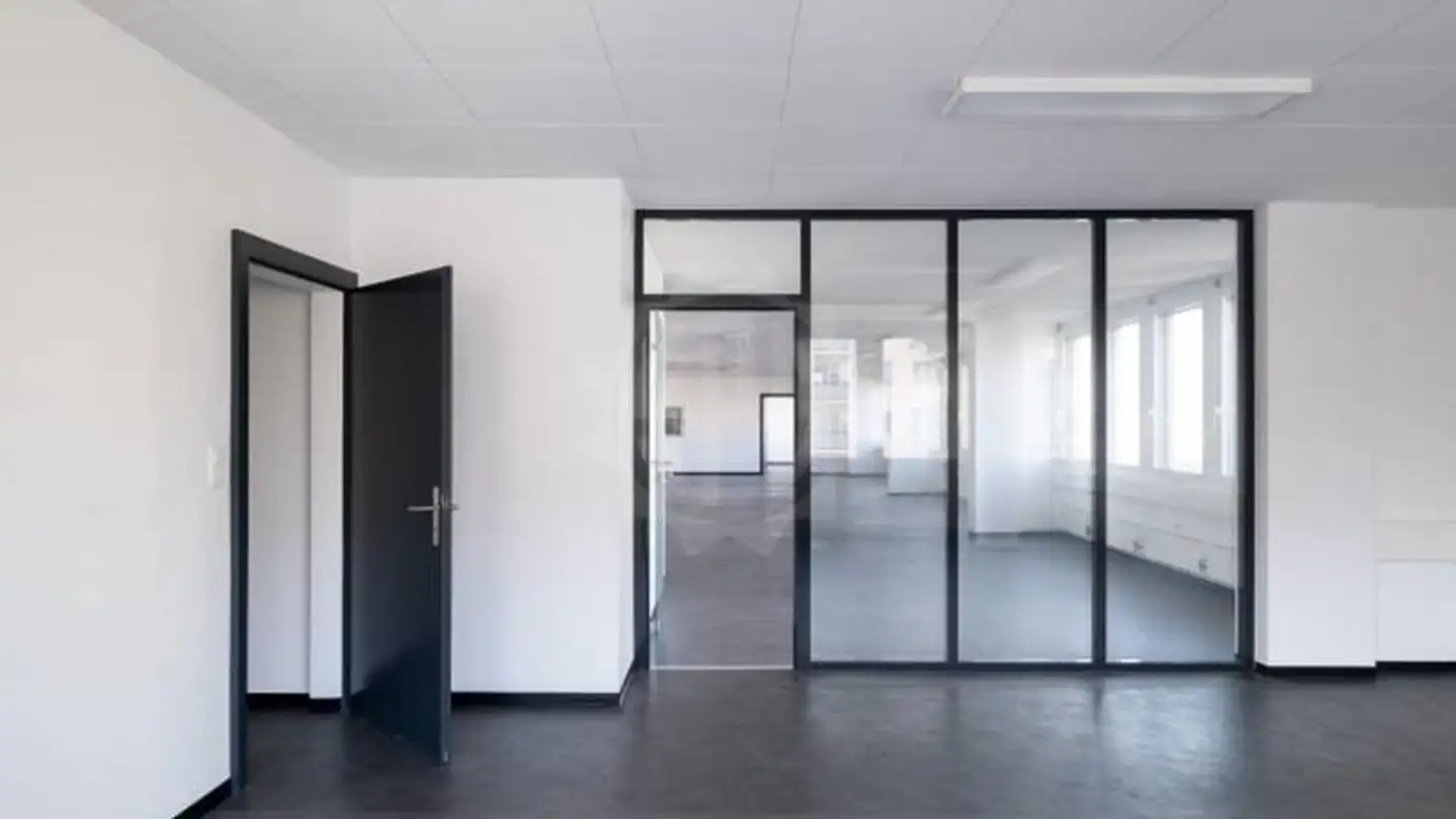 Bureau à louer - Route Des Acacias, 1227 Les Acacias - Photo 2