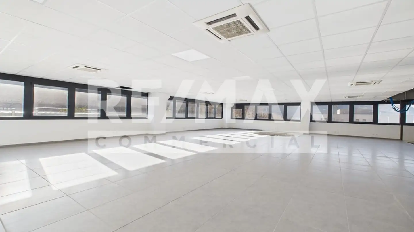 Immeuble mixte à vendre - 6512 Giubiasco - Photo 3