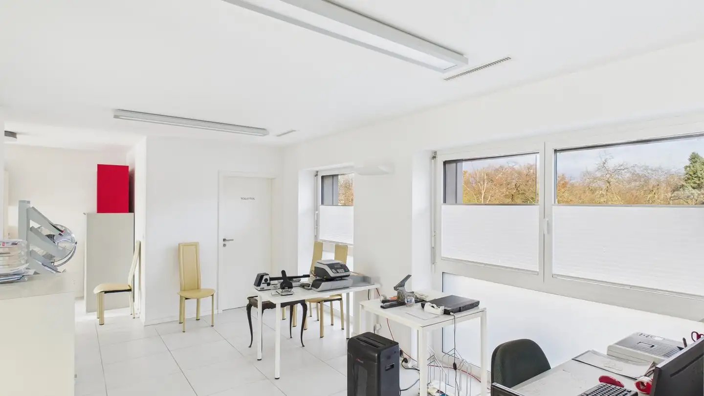 Bürofläche mieten - Route Cantonale 107, 1025 St-Sulpice VD - Foto 2