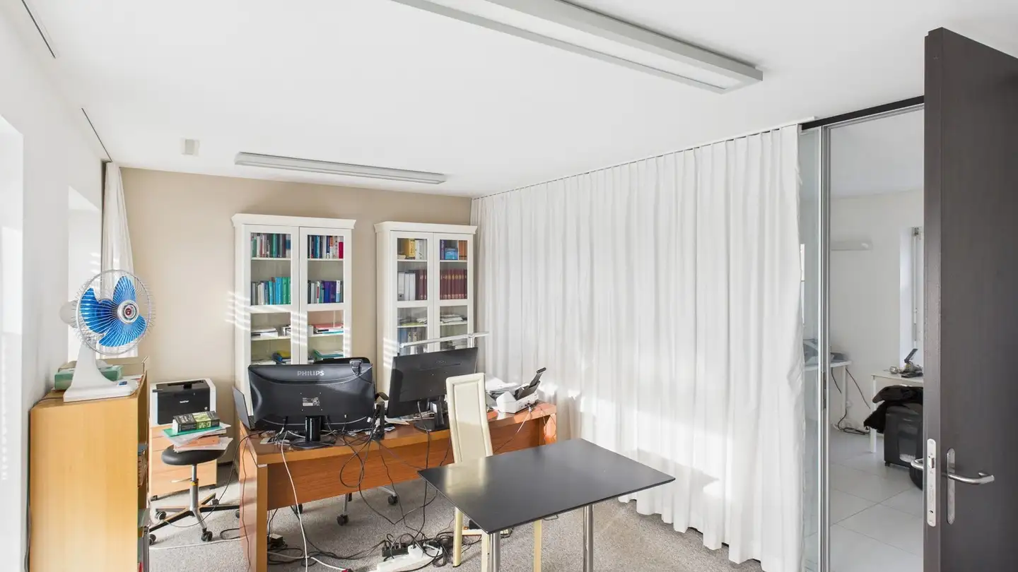 Bürofläche mieten - Route Cantonale 107, 1025 St-Sulpice VD - Foto 3