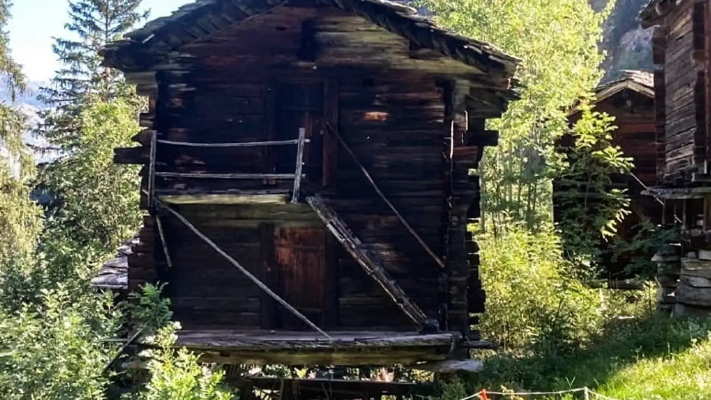 Casa singola in vendita - 3924 St. Niklaus VS - Photo 2