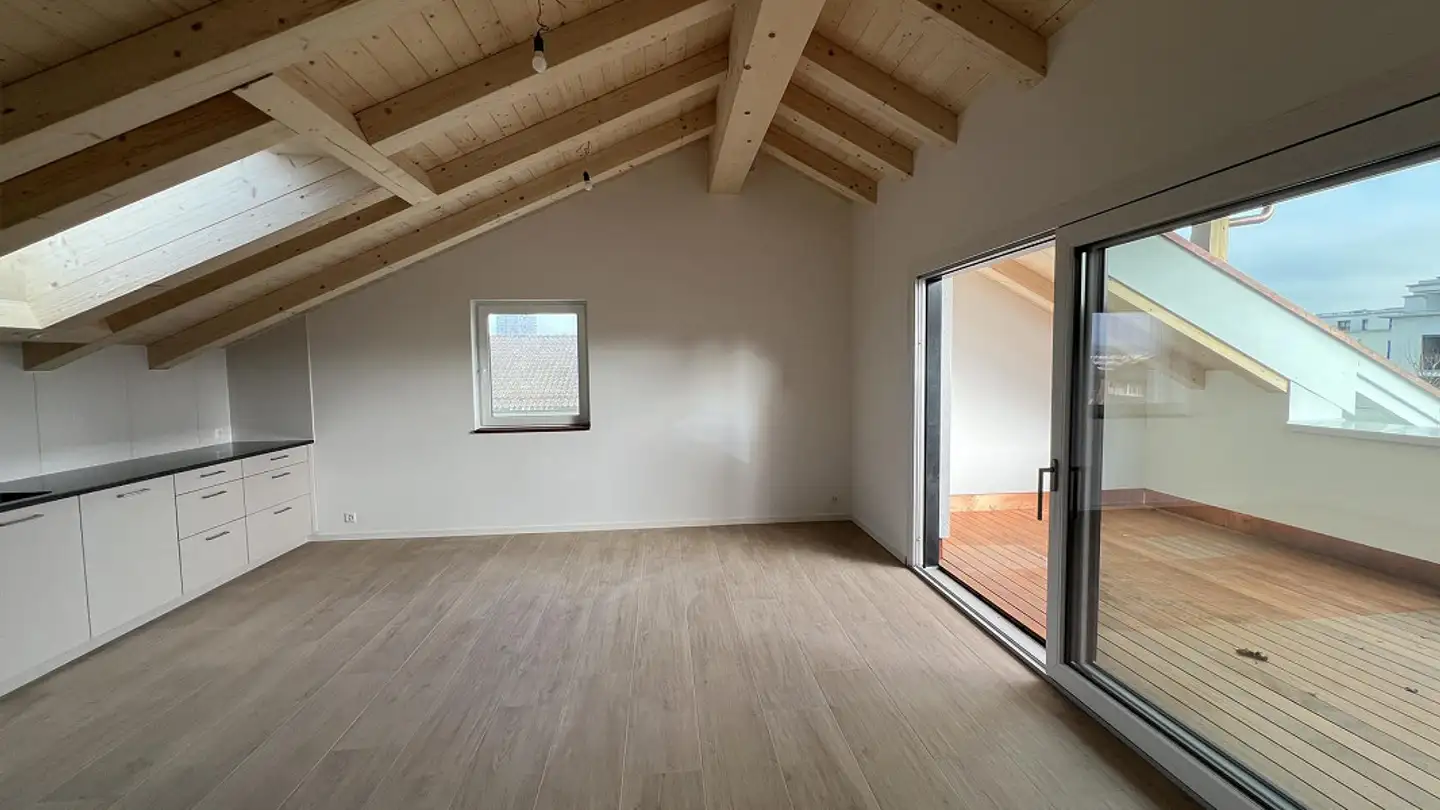 Attique à louer - Watterstrasse 84, 8105 Regensdorf