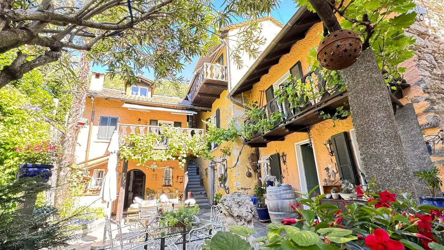 Residential building for sale - Via Costa Di Mezzo 104, 6614 Brissago